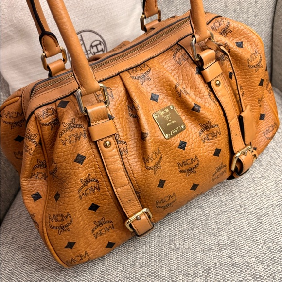 MCM Cognac Leather Satchel with Logo Details - Picture 4 of 11